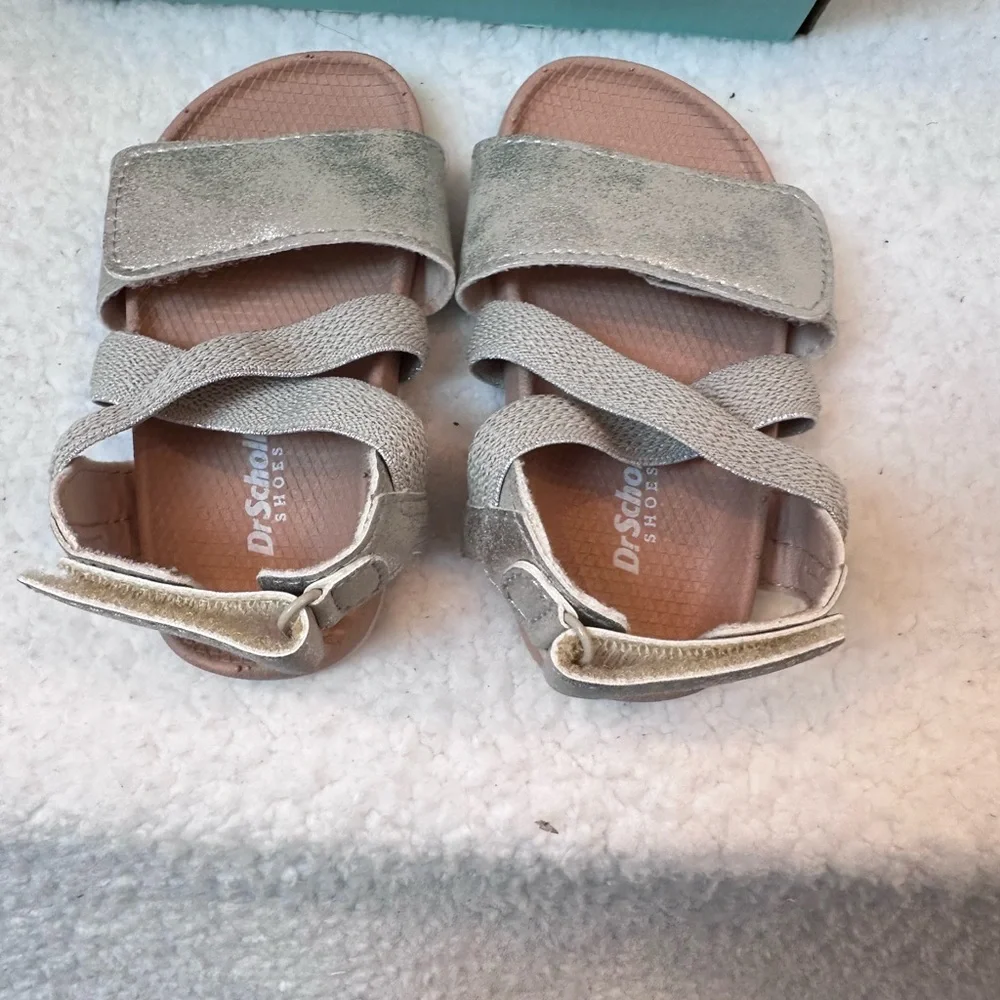 Kids Metallic Gold Strappy Sandals